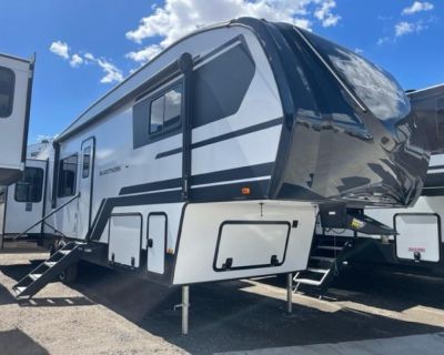 2024 East To West Blackthorn 3300RD