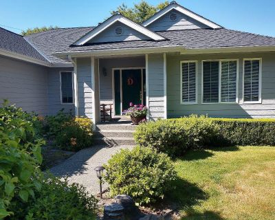 4 Bedroom 3BA 4000 ft Single Family Home For Rent in Fall City, WA