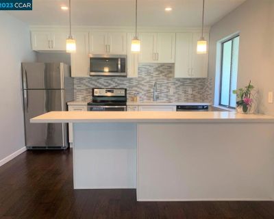 1 Bedroom 1BA 550 ft Condo For Rent in Walnut Creek, CA