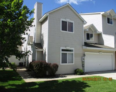 3 Bedroom 1.5BA 1636 ft Townhouse For Rent in Woodbury, MN