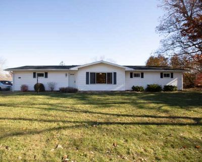 3 Bedroom 2BA 1680 ft Single Family Home For Sale in WAPAKONETA, OH