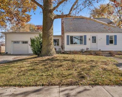 4 Bedroom 1BA 1530 ft Single Family Home For Sale in MORRIS, IL