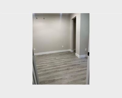 Room for Rent with Private Bathroom in 3 bedrooms House, Smyrna, Georgia