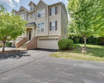 3355 Kentshire Cir Unit 3355. Welcome to Yorkshire Square - a contemporary "city-style" rowhome community surrounded by natural beauty. This desirable end unit features 3 spacious bedrooms, 2.1 baths, an attached 2-car garage, and additional storage in the basement. Enjoy modern, upscale finishes throughout, including 9-foot ceilings on the main level and a sleek kitchen with stainless steel ap...