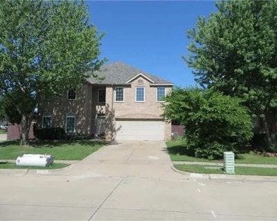 Private room with own bathroom in an apartment, Plano, TX 75025