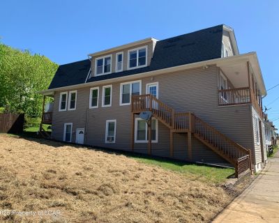 1 Bedroom 1BA 1000 ft Single Family House For Rent in Glen Lyon, PA