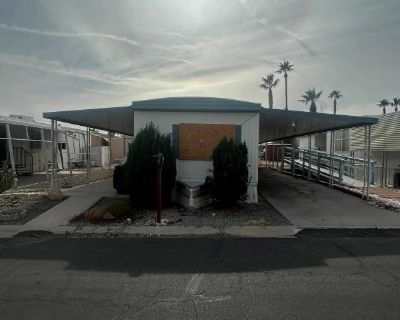 3601 E Wyoming Ave #70 #70. This is the ultimate opportunity for the DIY-minded buyer or savvy investor. Ready for a complete custom renovation, this home offers incredible potential.. 2 Bedroom. 1 Bathroom. 720 ft