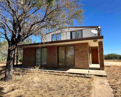 3 Bedroom 2BA 1512 ft Single Family House For Sale in Zapata, TX