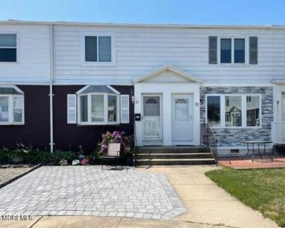 20 Vine Court. image_url. 20 Vine Court apartments start at $25,000/month. There are 1 available apartments priced from $25,000 to $25,000. Info provided by Listhub Api Studio 1 Bedroom 2 Bedrooms 3 Bedrooms Never miss a deal! Get immediate alerts when prices drop or new units arrive. Turn on alerts 2 Bed, 1.5 Bath 2 Bed 1.5 Bath 0 sqft Starting at $25,000 Available 1. 2 Bedroom. 2 Bathroom. 0 ft