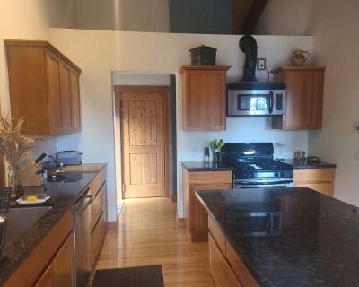 3 Bedroom 2BA 2194 ft Apartment For Rent in San Juan County, WA