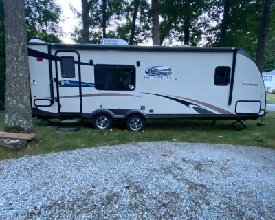 2013 Coachmen FREEDOM EXPRESS 246 RKS