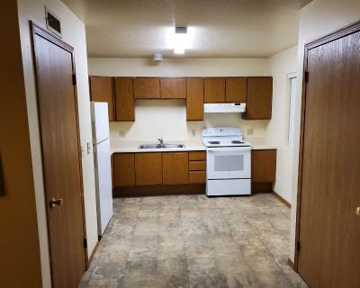 2 Bedroom 1BA 730 ft Pet-Friendly Apartment For Rent in Prairie du Chien, WI