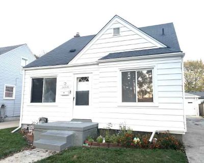 3 Bedroom 2BA 1410 ft Pet-Friendly Apartment For Rent in Warren, MI