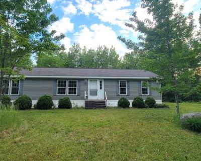 3 Bedroom 2BA 1566 ft Manufactured Home For Sale in Fletchers Landing Township, ME