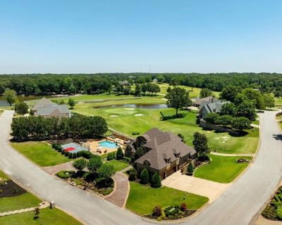 Riviera Dr, Jonesboro, Home For Sale