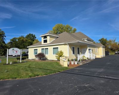 5778 ft Commercial Property For Rent in Lenox, NY