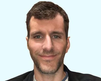 Matthew - Needs an Apartment on iROOMit or a Room