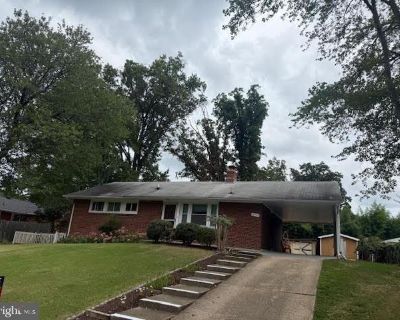 3 Bedroom 1BA House For Rent in Springfield, VA