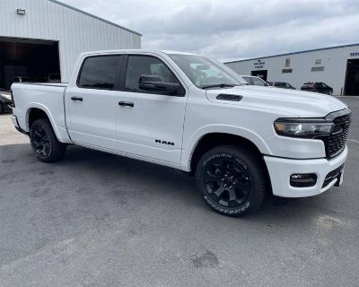 2025 Ram 1500 BIG HORN CREW CAB 4X4 5'7 BOX