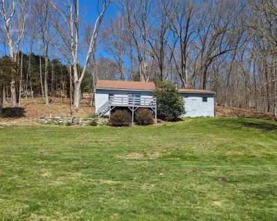 4 Bedroom 1BA 984 ft House For Rent in Lebanon, CT