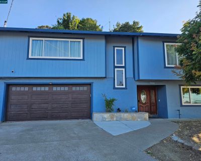 3 Bedroom 2BA 1623 ft Single Family House For Sale in Pinole, CA