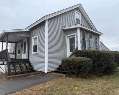 Court St, Laconia, Home For Rent
