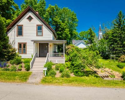 3 Bedroom 2BA 1260 ft Single Family Home For Sale in BELFAST, ME