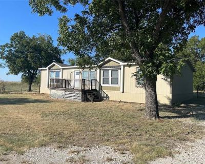 3 Bedroom 3BA Home For Rent in Sanger, Texas