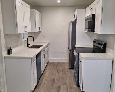 3 Bedroom 1BA 864 ft Single Family Home For Rent in Riviera Beach, FL