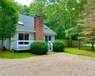 3 Bedroom 2BA 1300 ft Apartment For Rent in East Hampton, NY