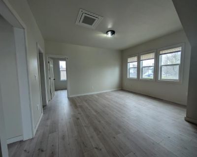 3 Bedroom 1BA 0 ft Pet-Friendly Apartment For Rent in Salem, OR