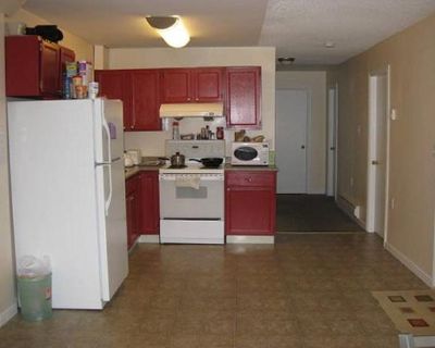 one furnished rooms for rent ideal for male student .the rent is $ 800. per month.it is availble right now. all in cluding (utilities,heat ,hydro bills and water and high speed internet are also included. ) . you can walk to the bus stop and it only takes about one minute. The bus routes are 27.28. 29 and 12 bus (.29 and 12 # bus directly to Uvic.) There are a double bed, a computer table,chair...