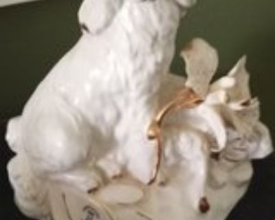 beautiful cocker spaniel figurine made out of porcelain