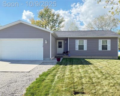 3 Bedroom 2BA 1350 ft Single Family House For Sale in Port Huron Township, MI