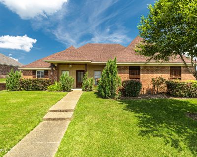 3 Bedroom 2BA 1466 ft Apartment For Rent in Madison, MS