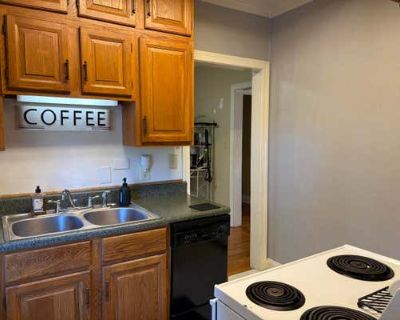 1 Bedroom 1BA 695 ft Condominium For Sale in COLUMBIA, SC