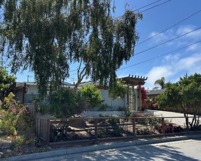 1 Bedroom 1BA 640 ft Apartment For Rent in Capitola, CA