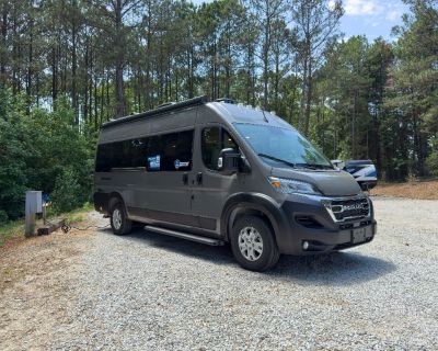 2026 Thor Motor Coach Sequence 20L