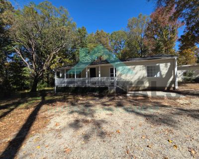 3 Bedroom 2BA 1584 ft Pet-Friendly Single-family home For Rent in Greensboro, NC