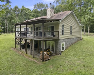 3 Bedroom 2BA 1680 ft Single Family House For Sale in Cumberland Furnace, TN