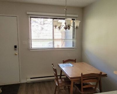 2 Bdrm Unit - Steps from Top Beach!