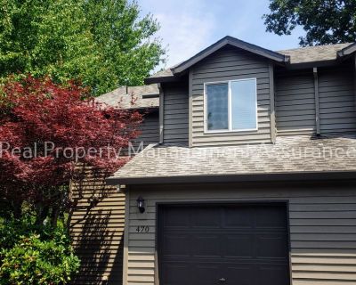 2 Bedroom 1BA 1300 ft Pet-Friendly Single-family home For Rent in Beaverton, OR