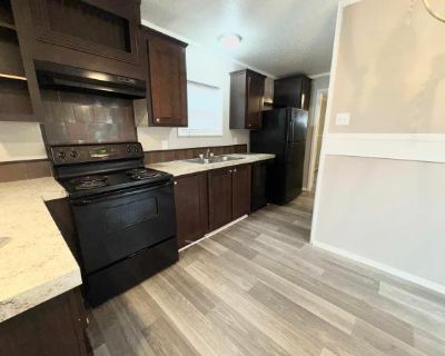 2 Bedroom 2BA 924 ft Mobile Home For Rent in Mableton, GA