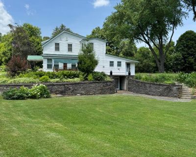 6 Bedroom 3BA 3480 ft Apartment For Rent in Catskill, NY
