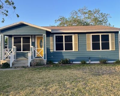 3922 Bradford Drive. Property for Rent in Corpus Christi, TX for $1,850 with 4 bedrooms. This 1,180 square foot property was built in 1954 on a lot size of 0.17.. Welcome to this beautifully updated four-bedroom home located in a quiet, established neighborhood of Corpus Christi, TX. This property offers a blend of modern comfort and classic charm featuring a newer roof, central heating and air...