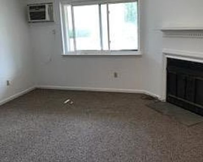 2 Bedroom 1BA 1008 ft Apartment For Rent in Danbury, CT