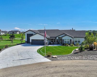 4 Bedroom 3BA 2516 ft Single Family House For Sale in Wilder, ID