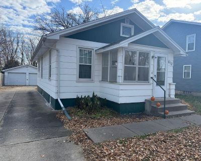 3 Bedroom 1BA 1202 ft Single Family House For Sale in Watertown, MN