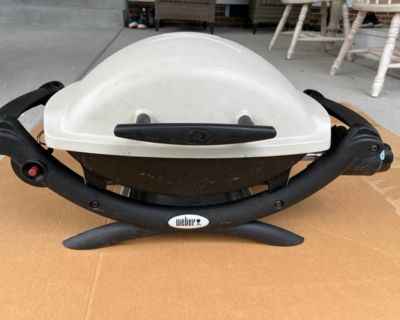 Weber grill, portable, Propane