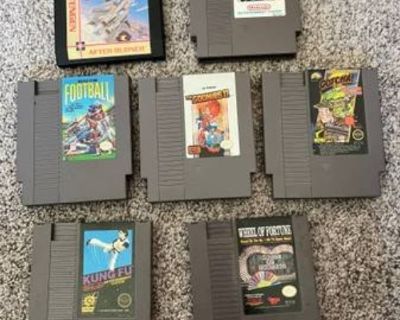 NES games.
After Burner $10
Anticipation $10
Goonies II $27
Gotcha $15
Football $10
Kung Fu $10
Wheel of Fortune $10

Cash and pick up only.
New Lenox, IL near Laraway and Schoolhouse.